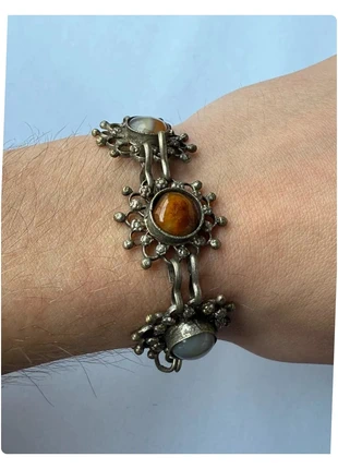 Bracelet vintage style berbère avec cabochons, marque: Vintage Chic, état: Bon état, 20,00 €, 21,70 € Protection acheteurs incluse