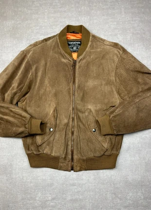 Chevignon Flying Wear pigsuede – Bomber aviateur daim / suede flight jacket vintage 80s/90s – L, marke: Chevignon, zustand: Sehr gut, größe: L, 130,00 €, 137,20 € beinhaltet Vinted-Käuferschutz Pro