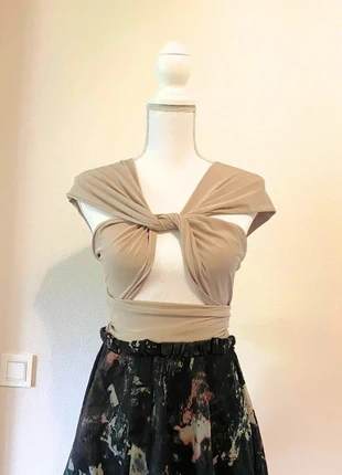 Black Fashion - Haut Sexy À Nouer - Beige - Taille L, marke: Black Fashion, zustand: Neu, mit Etikett, größe: L / 40 / 12, 9,00 €, 10,15 € beinhaltet Vinted-Käuferschutz Pro