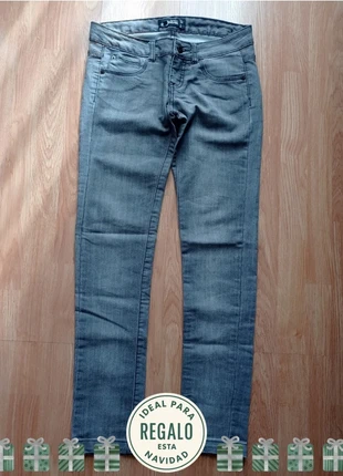 🩶 Pantalones vaqueros grises Blanco – Talla 36, marca: Blanco, estado: Muy bueno, tamaño: S / 36 / 8, 6,00 €, 6,30 € Protección al comprador incluida