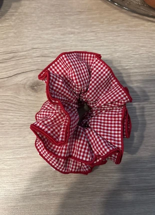 Chouchou sézane, marque: Sézane, état: Neuf avec étiquette, 5,00 €, 5,95 € Protection acheteurs incluse