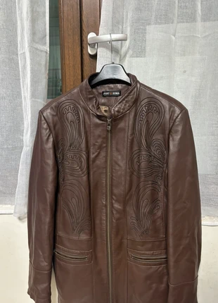 giacca di pelle marrone, marca: Punto Roma, estado: Muito bom, tamanho: M, €8.00, €9.10 inclui Proteção do Comprador