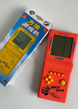 New retro Tetris brick game, marque: Tetris, état: Neuf avec étiquette, taille: Taille unique, 4,00 €, 4,90 € Protection acheteurs incluse