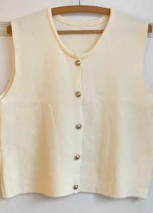 Gilet coréen Boutique Parisienne Crème M, brand: Boutique Parisienne, condizioni: Ottime, taglia: M / IT 42 / EU 38, €22.00, €23.80 include la Protezione acquisti