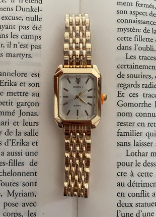 Montre à quartz pour femme blanche et dorée, marca: Quartz, estado: Novo com etiquetas, tamanho: Tamanho único, €7.00, €8.05 inclui Proteção do Comprador