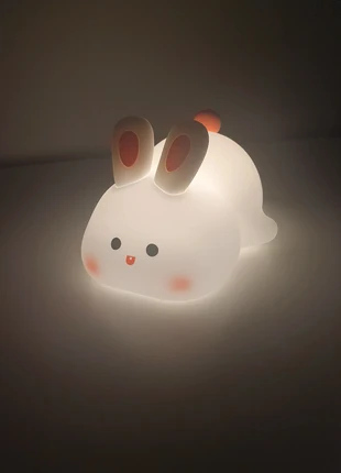 Veilleuse tactile lapin souple et rechargeable, marque: wholesome tech., état: Neuf avec étiquette, 13,00 €, 14,35 € Protection acheteurs incluse