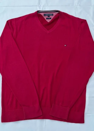 Pull Tommy Hilfiger Rouge Col V taille L - pull tommy Hilfiger col v rouge, brand: Tommy Hilfiger, condition: Very good, size: L, €14.00, €15.40 includes Buyer Protection