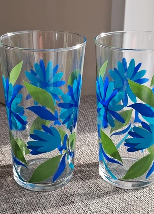 Lot de 2 verres Fleuris bleus 60’s 70’s- style rétro & éclat d’été, marque: Arcopal, état: Très bon état, 6,00 €, 7,00 € Protection acheteurs incluse