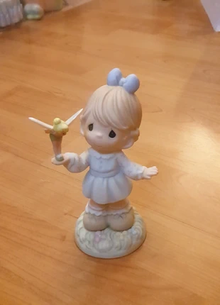 Petite fille avec la fée clochette, marque: Disneyland Paris, état: Très bon état, 15,00 €, 16,45 € Protection acheteurs incluse