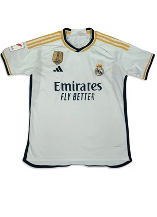 T-shirt real Madrid blanc vini jr taille M, marque: Real Madrid, état: Très bon état, taille: M, 30,00 €, 32,20 € Protection acheteurs incluse