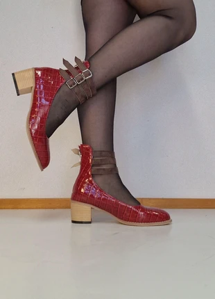 Red Croc-Effect Mary Jane Heels with triple Straps – Size 37, marque: Vintage Dressing, état: Neuf avec étiquette, taille: 37, 14,00 €, 15,40 € Protection acheteurs incluse