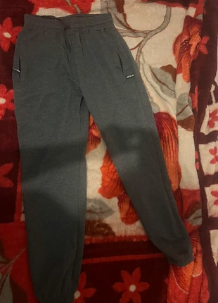 Pantalon Gris, brand: Nike, condition: Very good, size: M, €2.50, €3.33 includes Buyer Protection