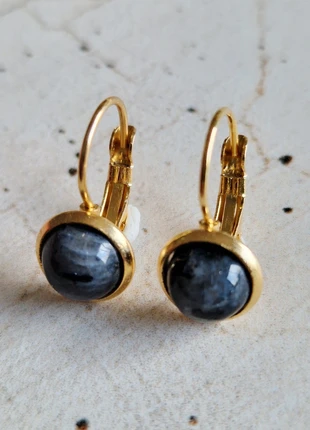 B.O dormeuses Labradorite (8mm), merk: Creatrice, staat: Nieuw zonder prijskaartje, € 9,00, € 10,15 inclusief Kopersbescherming Pro