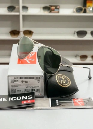 Ray-Ban RB 3025 w3277- Aviator Argent / Gris NEUFS, marke: Ray-Ban, zustand: Neu, 59,00 €, 62,65 € inklusive Vinted-Käuferschutz