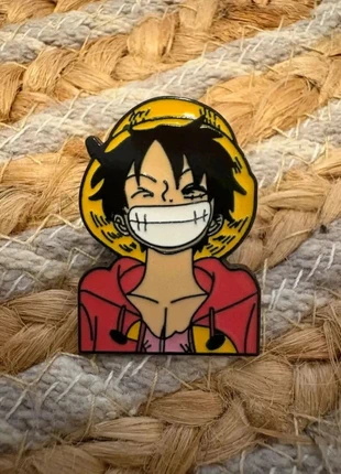 Pins One Piece Luffy, marque: OnePiece, état: Très bon état, 4,00 €, 4,90 € Protection acheteurs (Pro) incluse