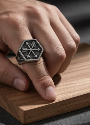 Chevalière pour homme, zustand: Neu, mit Etikett, größe: Größenverstellbar, 5,00 €, 5,95 € inklusive Vinted-Käuferschutz