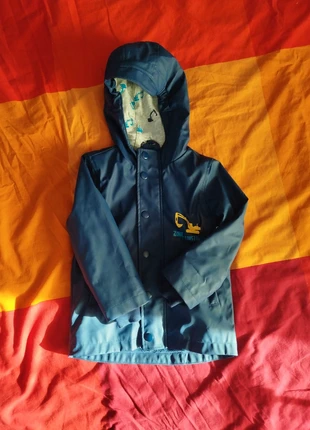 Giacca da pioggia, brand: Impidimpi, condizioni: Ottime, taglia: 24-36 mesi / 92 cm, €3.00, €3.85 include la Protezione acquisti