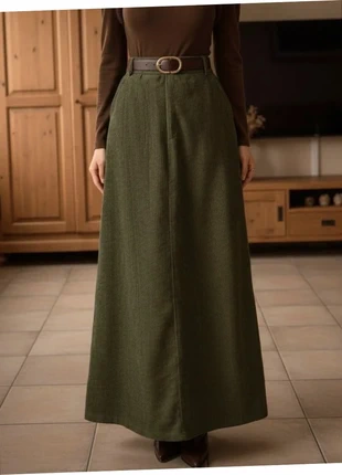 Élégante jupe longue effet velours vert sapin - style rétro chic, staat: Heel goed, maat: M / 38 / 10, € 44,90, € 47,85 inclusief Kopersbescherming Pro