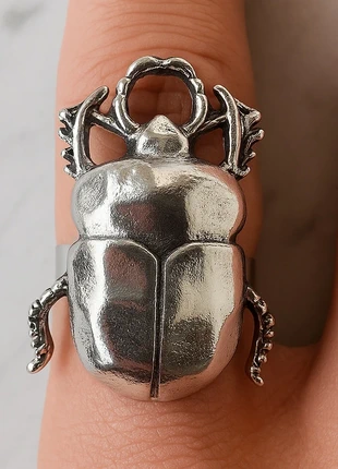 Bague scarabée argentée réaliste • insecte gothique & réglable, marque: sans marque, état: Très bon état, taille: Ajustable, 6,99 €, 8,04 € Protection acheteurs incluse