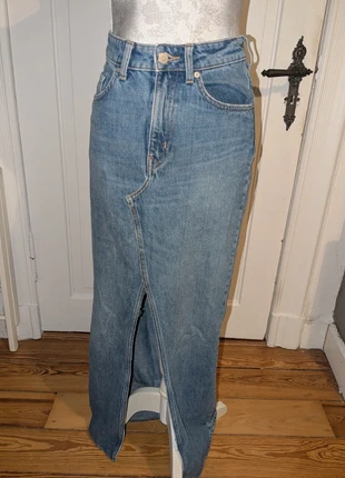 Elegant jeans maxiskirt, marque: Weekday, état: Très bon état, taille: S / 36 / 8, 9,00 €, 10,15 € Protection acheteurs incluse