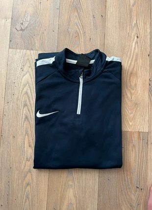 Sweat Nike 1/4 zip / bleu marine / Taille XL, marque: Nike, état: Très bon état, taille: XL, 20,00 €, 21,70 € Protection acheteurs incluse