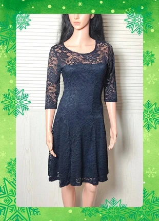 Robe dentelle bleu nuit - Revd'elle – Taille M, marque: REVD'ELLE, état: Très bon état, taille: M / 38 / 10, 14,00 €, 15,40 € Protection acheteurs (Pro) incluse