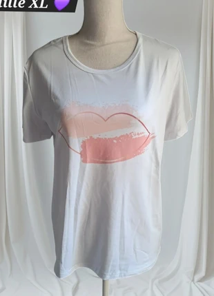 Tee-shirt casual Taille XL 💜, état: Très bon état, taille: XL / 42 / 14, 12,90 €, 14,25 € Protection acheteurs (Pro) incluse