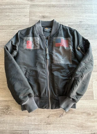 Bombers - Blouson d’aviateur Alpha Industries modèle MA-1 D-Tec Blood chit en nylon homme - Taille S, marke: Alpha Industries, zustand: Sehr gut, größe: S, 50,00 €, 53,20 € beinhaltet Vinted-Käuferschutz Pro