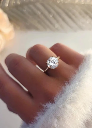 Bague ajustable solitaire zircon rond acier inoxydable doré femme, marca: Bijouterie Paribell, estado: Muito bom, tamanho: Ajustável, €15.50, €16.98 inclui Proteção do Comprador Pro