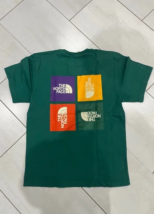 T-shirt The North Face, brand: The North Face, condizioni: Buone, taglia: M, €15.00, €16.45 include la Protezione acquisti