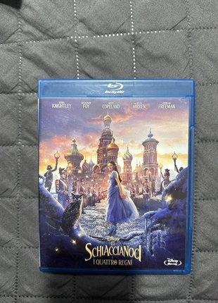 Lo schiaccianoci e i quattro regni bluray, condizioni: Ottime, €4.00, €4.90 include la Protezione acquisti