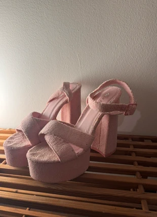 Platform Heels in hellrosa von Dolls Kill, marque: Dolls Kill, état: Très bon état, taille: 38, 35,00 €, 37,45 € Protection acheteurs incluse