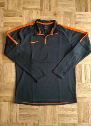 Haut d'entraînement / Sweat Nike Dri-FIT 1/4 Zip noir Orange Taille M, marca: Nike, estado: Muy bueno, tamaño: M, 18,00 €, 19,60 € Protección al comprador incluida