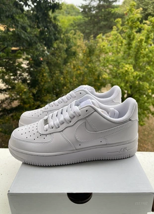 AF1 air force one taille 41, marque: Nike, état: Neuf avec étiquette, taille: 41, 75,00 €, 79,45 € Protection acheteurs incluse