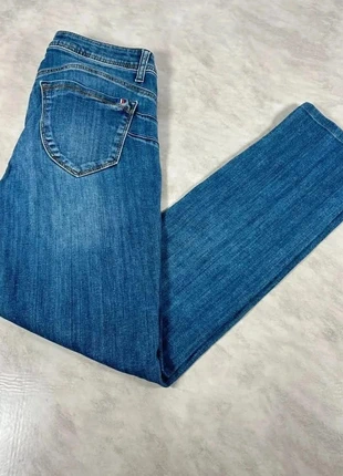 DDP – Jean bleu slim droit – Taille 40 femme Code 059N, marque: DDP, état: Très bon état, taille: L / 40 / 12, 18,00 €, 19,60 € Protection acheteurs (Pro) incluse