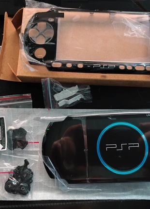 Capa para PSP 3004 completa, merk: PlayStation, staat: Nieuw zonder prijskaartje, € 14,90, € 16,35 inclusief Kopersbescherming