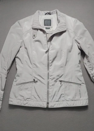 veste geox respira gris clair taille 38 40 tres bon etat, marque: Geox, état: Très bon état, taille: M / 38 / 10, 35,00 €, 37,45 € Protection acheteurs incluse