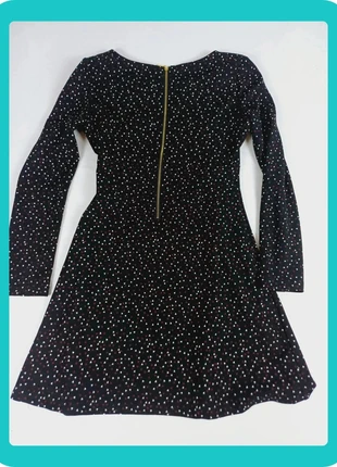 A859 - Vestido Preto formulajoven (M) | Black Dress with Red and White Triangles (M), New, brand: Fórmula Joven, condizioni: Nuovo con cartellino, taglia: M / IT 42 / EU 38, €20.00, €21.70 include la Protezione acquisti