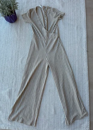 Tuta Stradivarius a righe – Taglia S, marca: Stradivarius, estado: Muito bom, tamanho: S / 36 / 8, €4.00, €4.90 inclui Proteção do Comprador