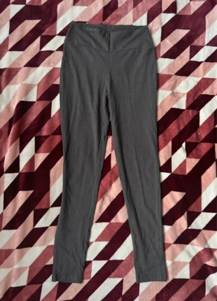 Super Soft Grey High-Waist Leggings - Primark, marca: Primark, estado: Nuevo con etiquetas, tamaño: XS / 34 / 6, 4,00 €, 4,90 € Protección al comprador incluida