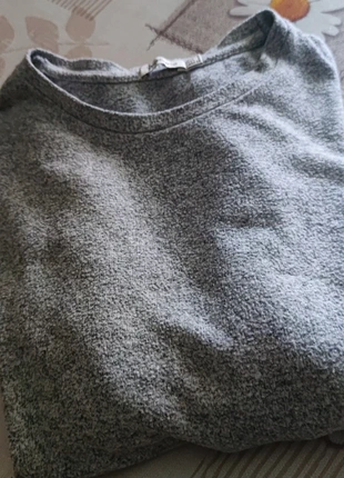 Maglia crop top Stradivarius, brand: Stradivarius, condizioni: Ottime, taglia: S / IT 40 / EU 36, €2.99, €3.84 include la Protezione acquisti