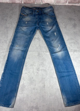 Jeans femme Diesel, merk: Diesel, staat: Heel goed, maat: W38 | FR 48, € 15,00, € 16,45 inclusief Kopersbescherming
