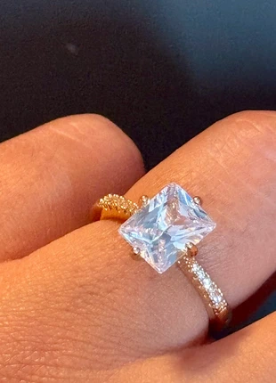 💛 Bague plaquée or – Pierre brillante & finition raffinée, marca: Argent, estado: Novo com etiquetas, tamanho: Ajustável, €10.00, €11.20 inclui Proteção do Comprador
