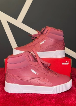 Chaussures Puma Carina Mid Fur Jr, marque: Puma, état: Très bon état, taille: 37, 50,00 €, 53,20 € Protection acheteurs incluse