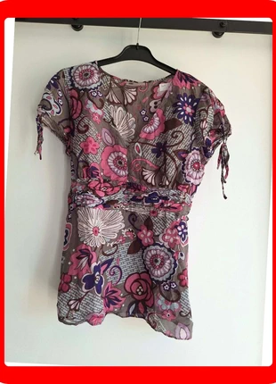 244. Blouse à fleurs colorées Kiabi T44, marke: Kiabi, zustand: Sehr gut, größe: XXL / 44 / 16, 4,00 €, 4,90 € beinhaltet Vinted-Käuferschutz Pro