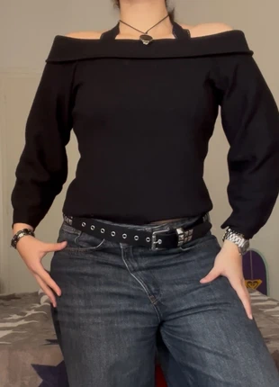 Off the shoulder knit sweater/ 2010s grunge tumblr/gothic/ jersey con hombros descubiertos, état: Bon état, taille: M / 38 / 10, 6,00 €, 7,00 € Protection acheteurs incluse