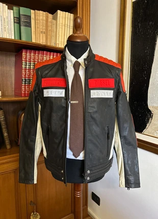 Giacca Biker Diesel L-YUJA in pelle cowhide leather taglia M, marque: Diesel, état: Neuf sans étiquette, taille: M, 190,00 €, 200,20 € Protection acheteurs incluse