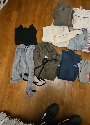 Lot de vêtements femme, tailles S et M, marques diverses., condizioni: Discrete, taglia: S / IT 40 / EU 36, €1.00, €1.75 include la Protezione acquisti