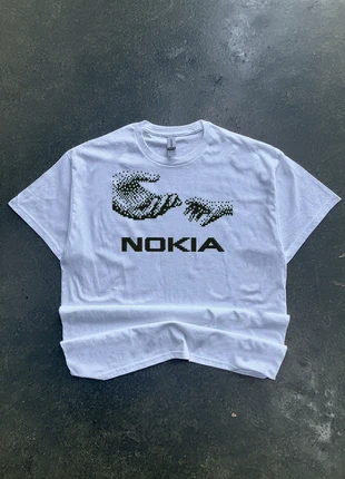 T-shirt vintage graphic tee boxy nokia main, marque: Graphic Tee, état: Très bon état, taille: M, 9,99 €, 11,19 € Protection acheteurs (Pro) incluse
