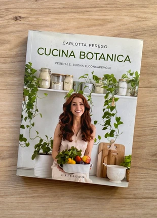 Libro “Cucina botanica” di Carlotta Perego, condizioni: Ottime, €10.00, €11.20 include la Protezione acquisti